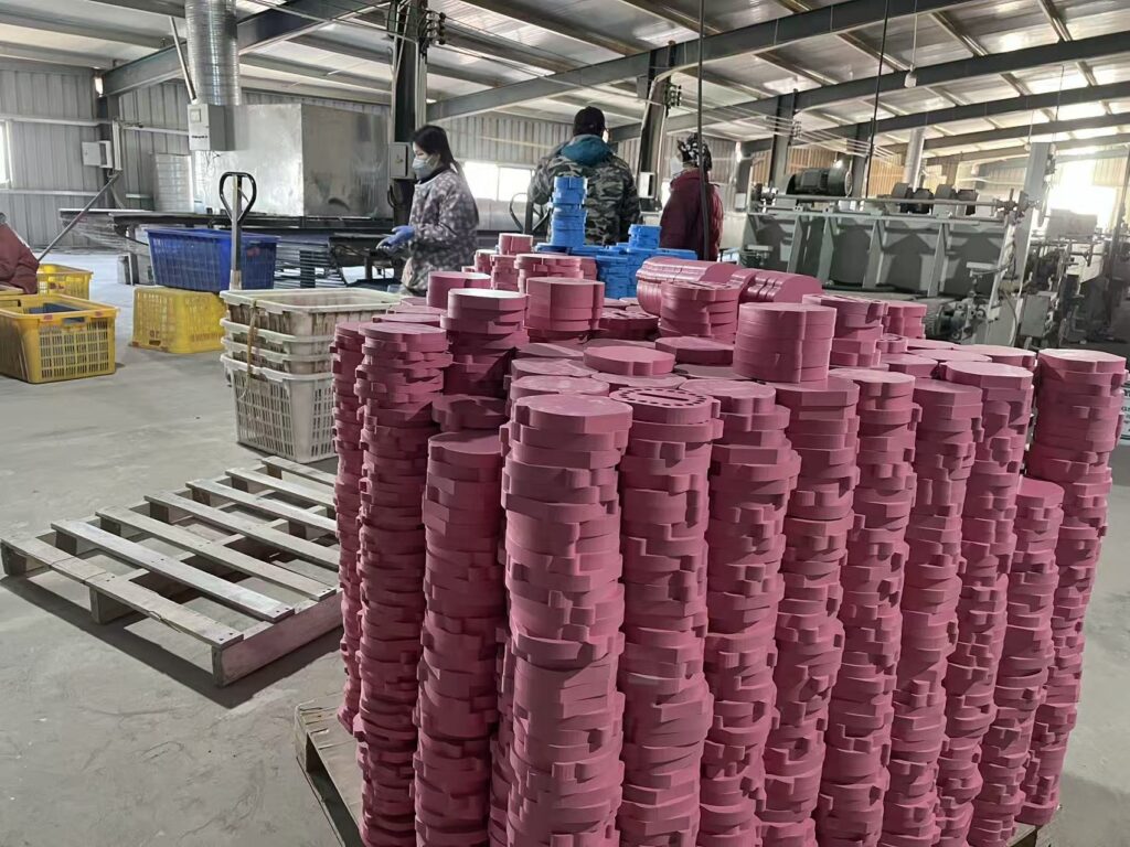 550f8ddf6936e9eeb2bc89b857e6903f 1